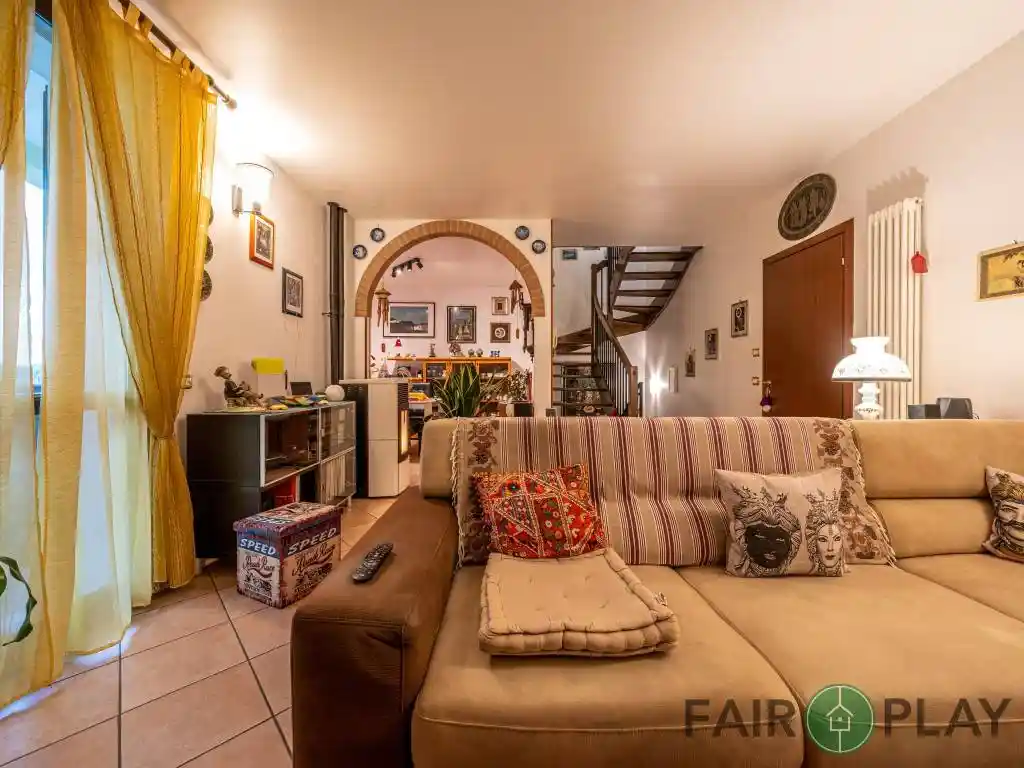 Villetta a schiera - foto 2