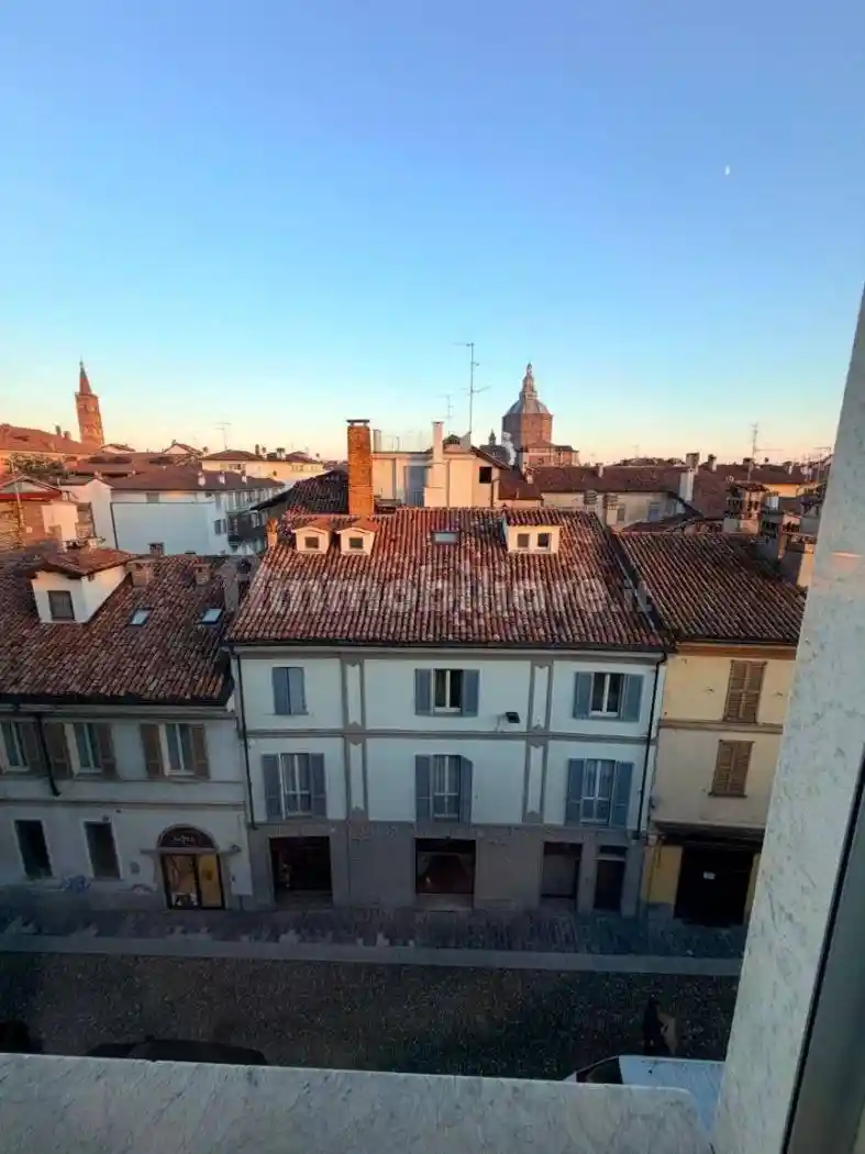 Appartamento via della Pusterla 9, Centro Storico, Pavia - foto 4