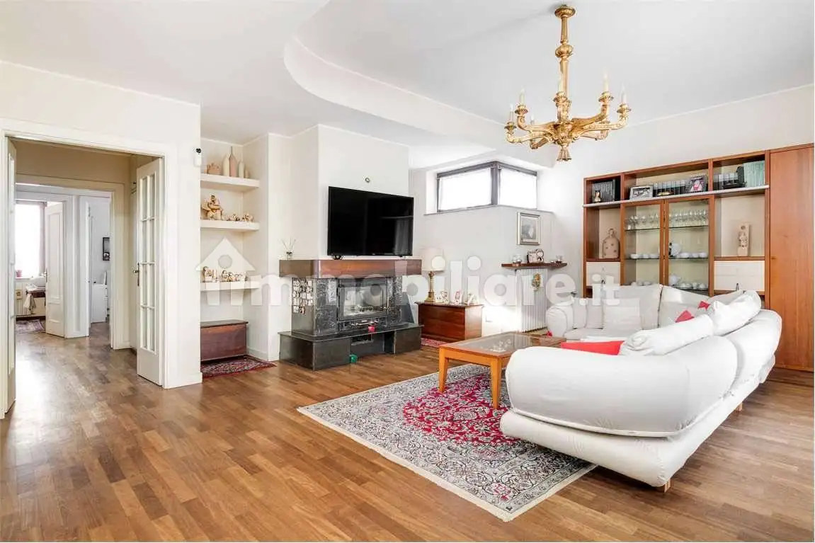 Villa in vendita a Busto Garolfo