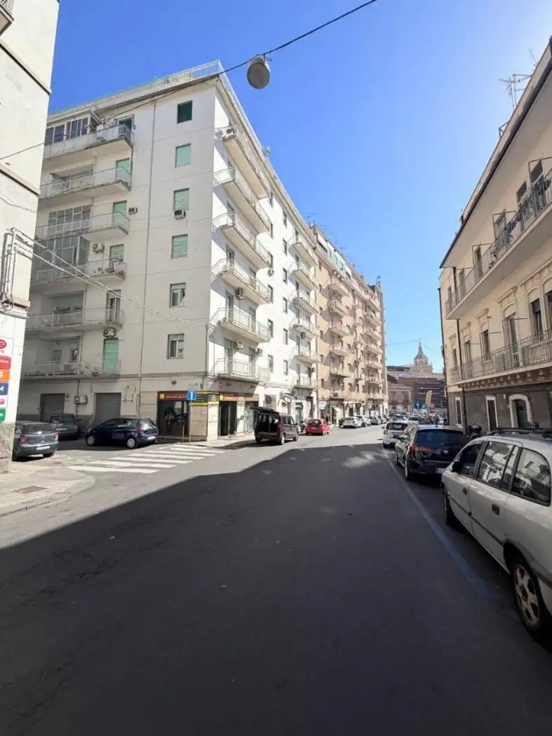 Appartamento in affitto a Catania