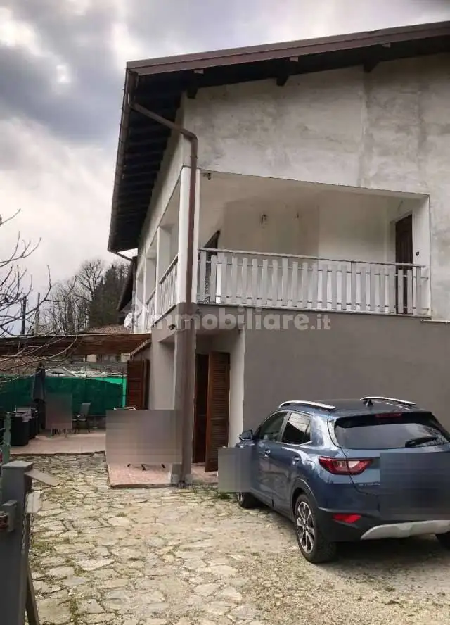 Appartamento in asta a Cadegliano-Viconago