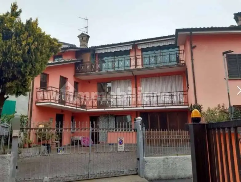 Appartamento in asta a Peia