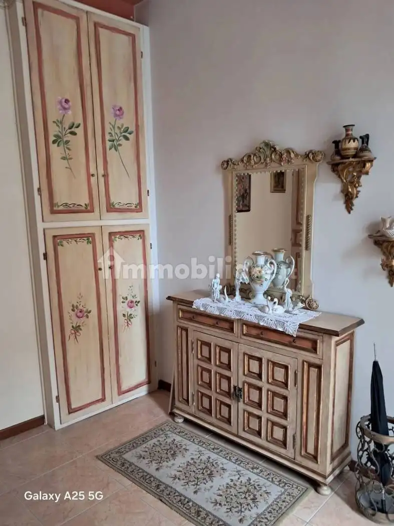 Appartamento in vendita a Voghera