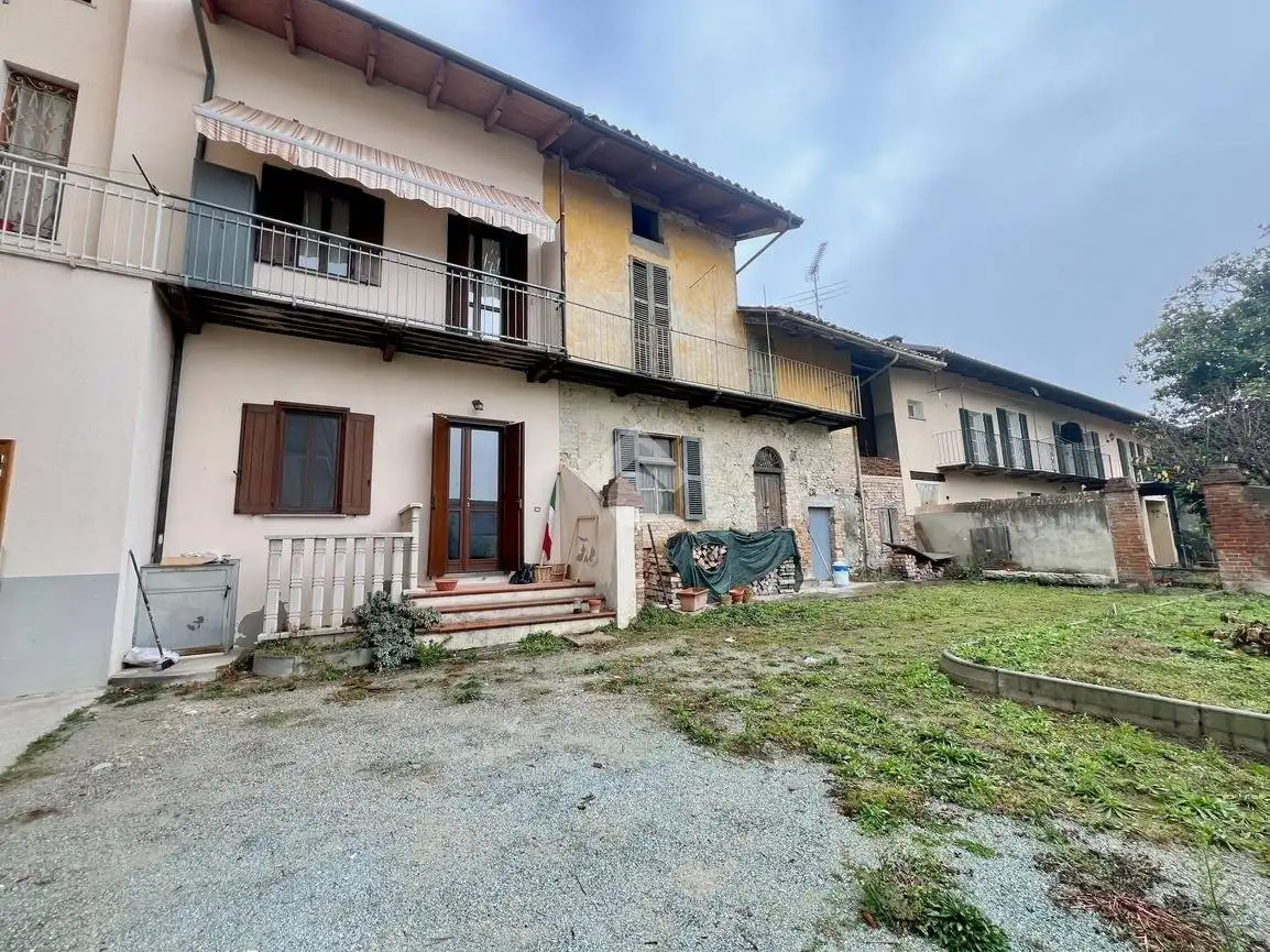 Casa indipendente in vendita a Montiglio Monferrato
