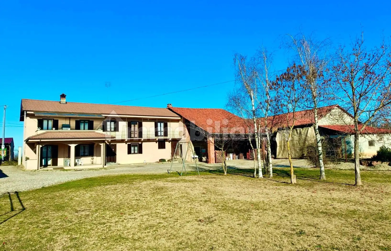 Rustico - Casale in vendita a Cherasco