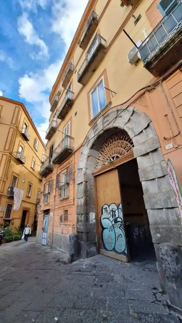 Trilocale via San Mandato 16, Piazza Canneto - Salvator Rosa, Napoli - foto 2