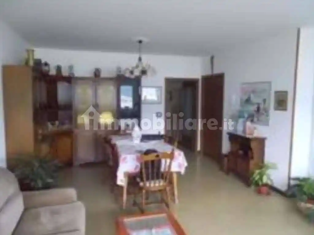 Appartamento all'asta quartiere Madonna Bianca, via Clorinda Menguzzato, 207, Trento - foto 2