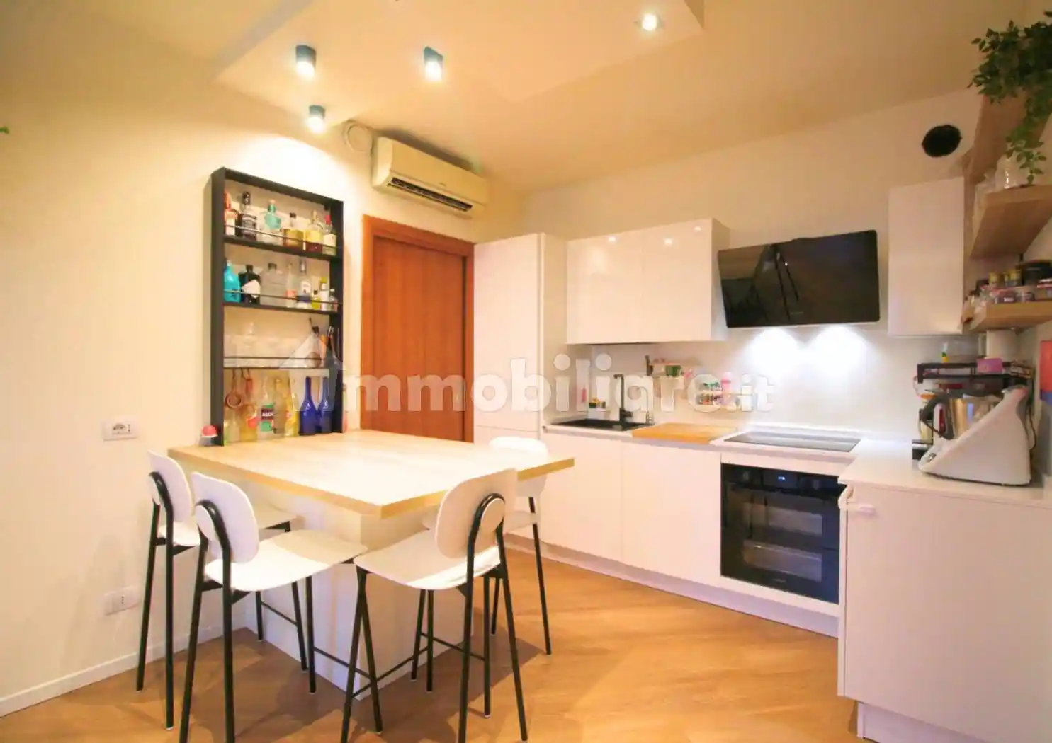 Bilocale via Roma 230, Villaggio Brollo, Solaro - foto 3