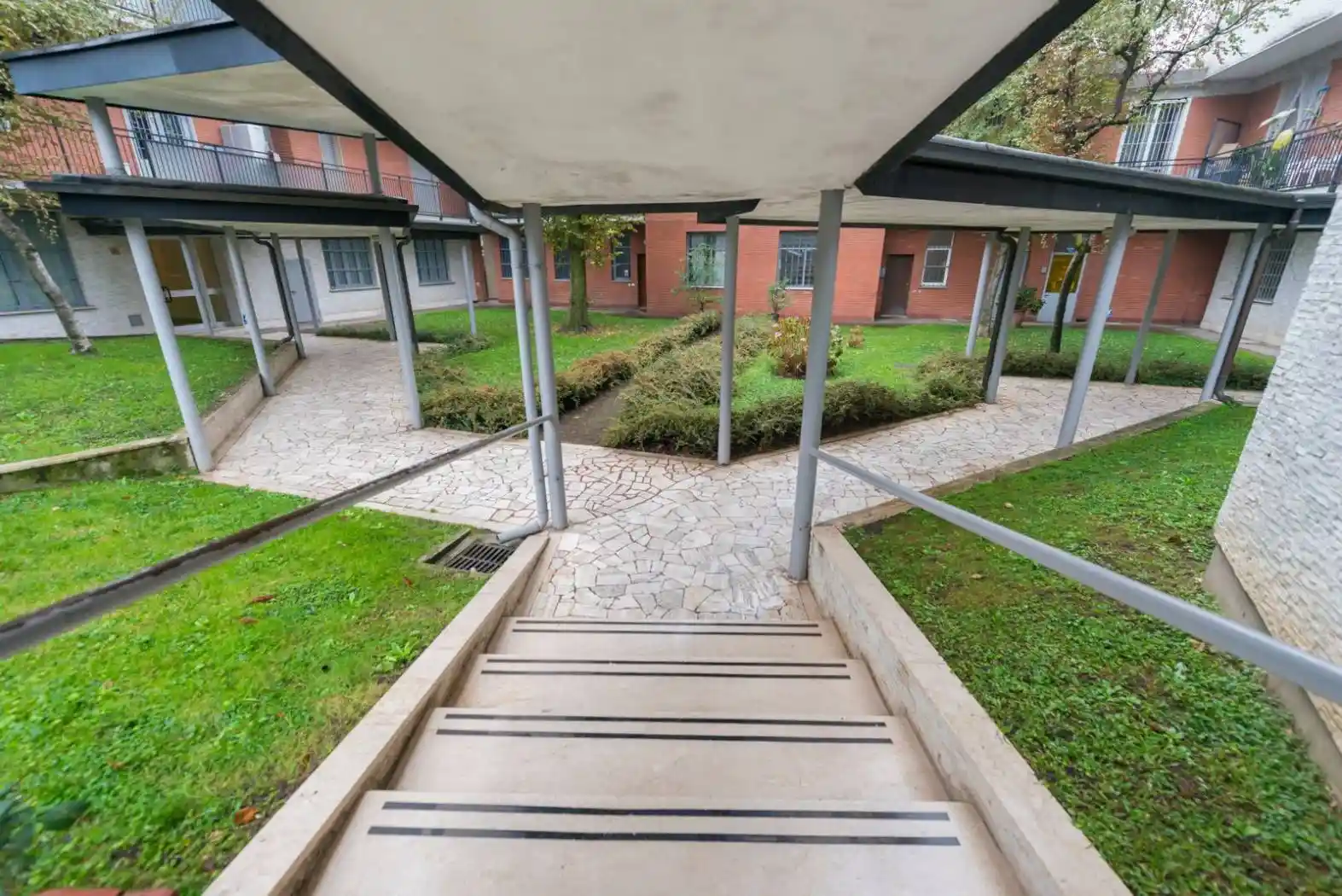 Bilocale viale Legioni Romane 7, Bande Nere, Milano - foto 5