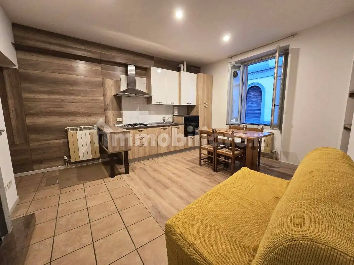 Appartamento in affitto a Cantù