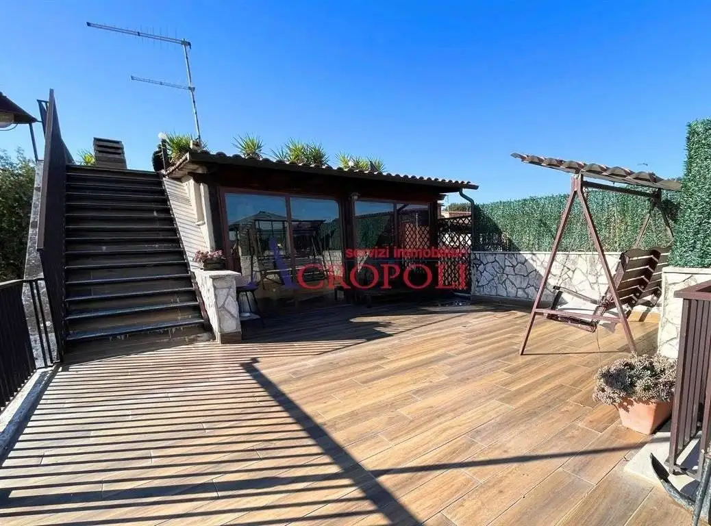 Appartamento in vendita a Anguillara Sabazia