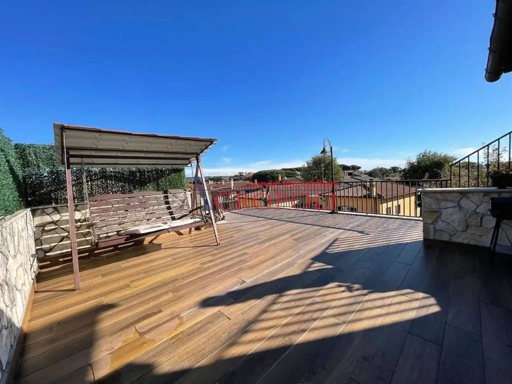 Appartamento via Monte Fumaiolo, Centro, Anguillara Sabazia - foto 2