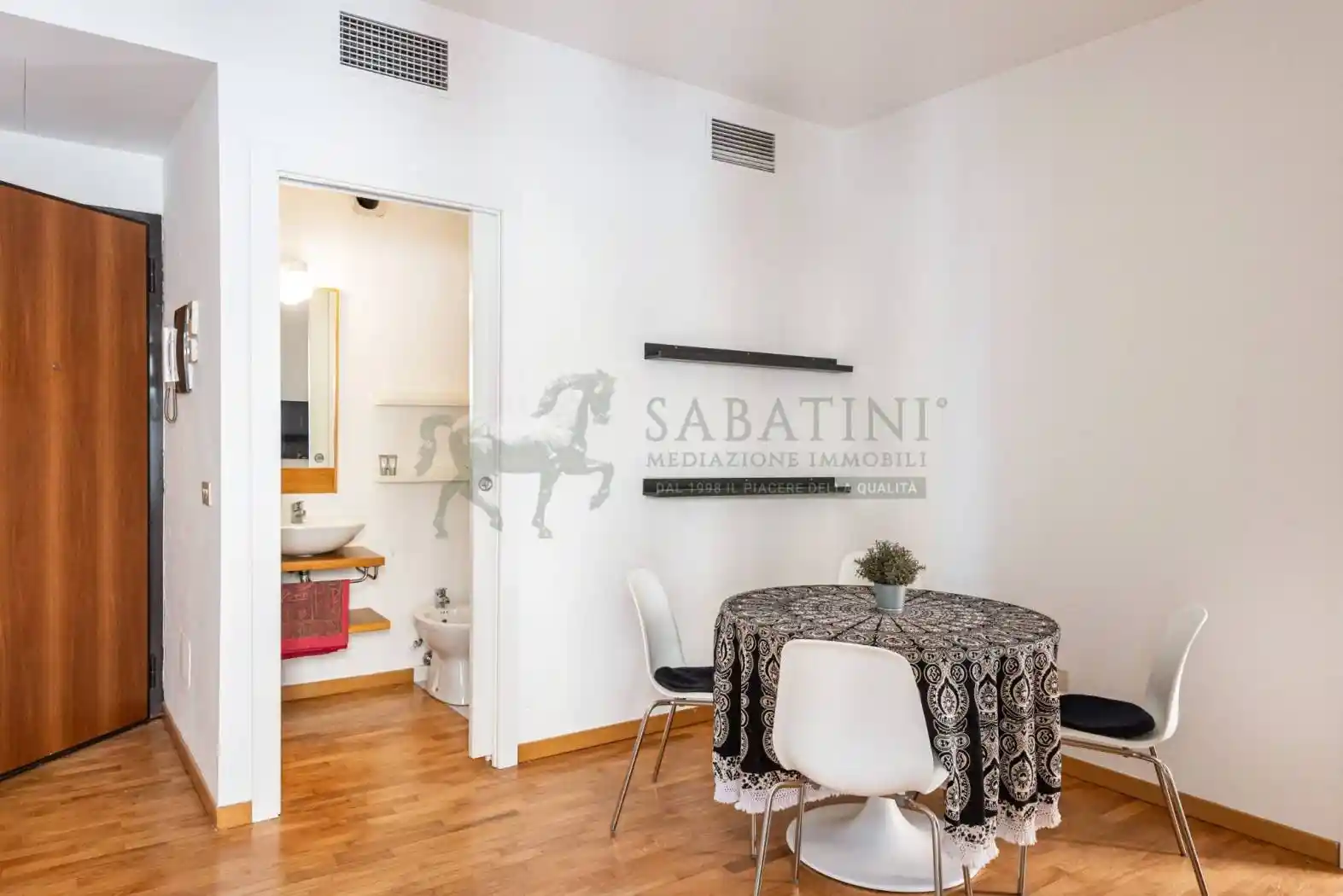 Bilocale via Generale Gustavo Fara 6, Centrale, Milano - foto 5