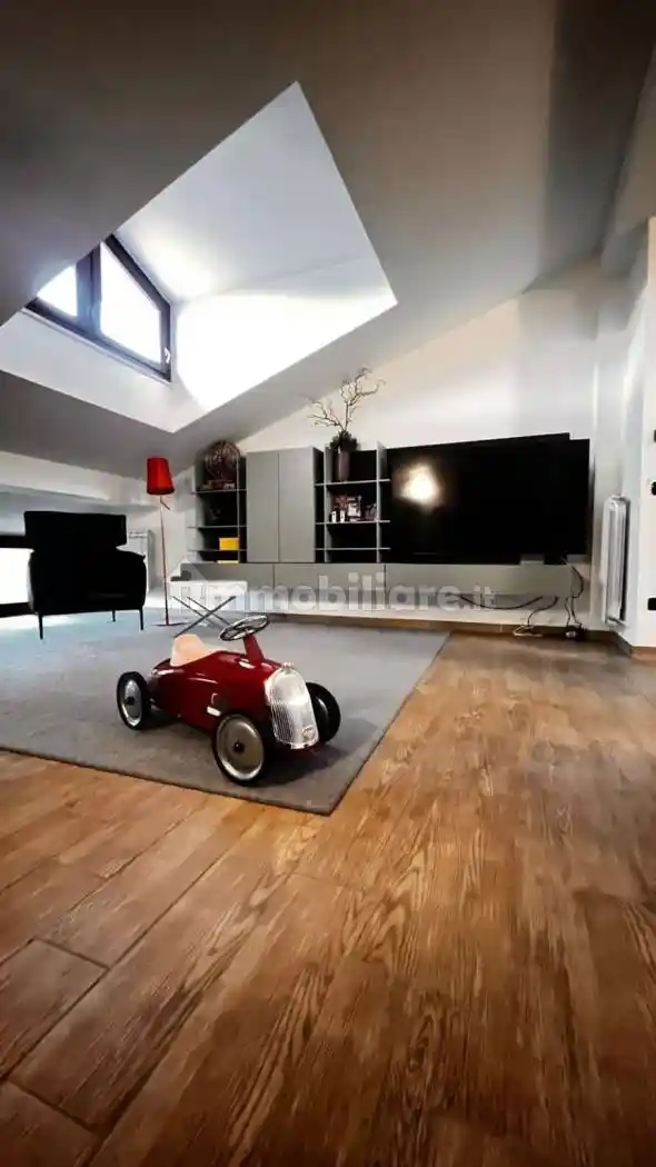 Trilocale via Francesco Tedesco, A. Annarumma, A. Gasperi, F. Tedesco, Avellino - foto 2