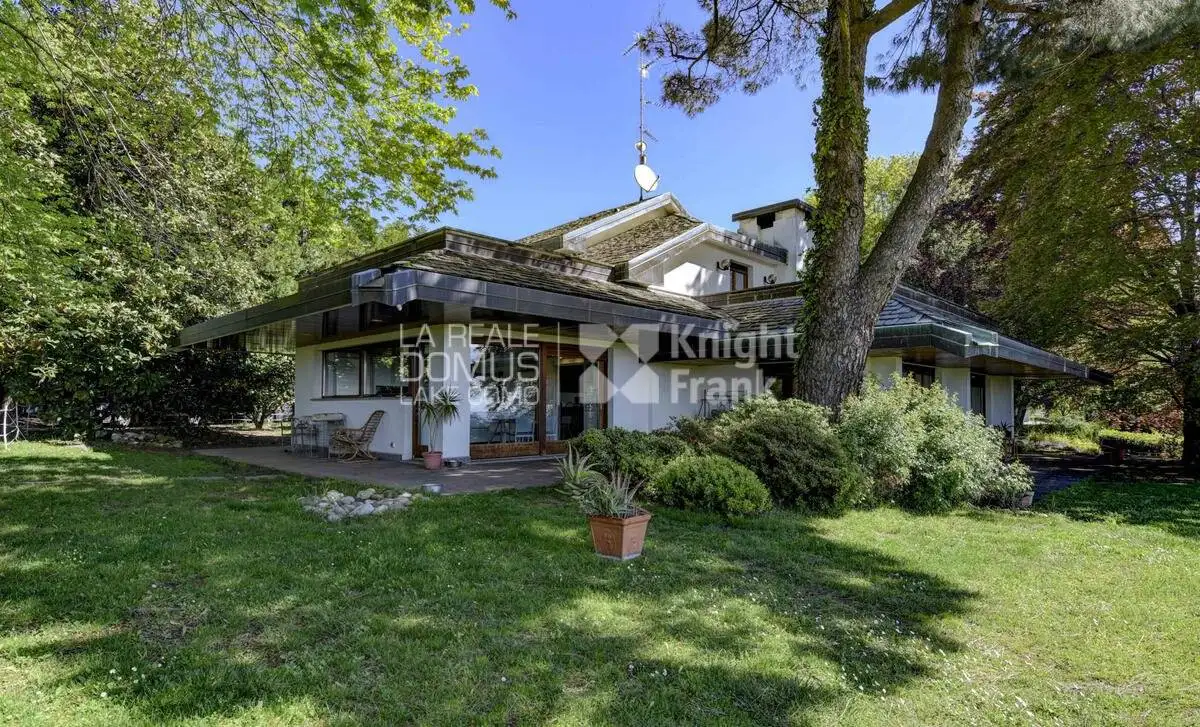 Villa in vendita a San Fermo della Battaglia