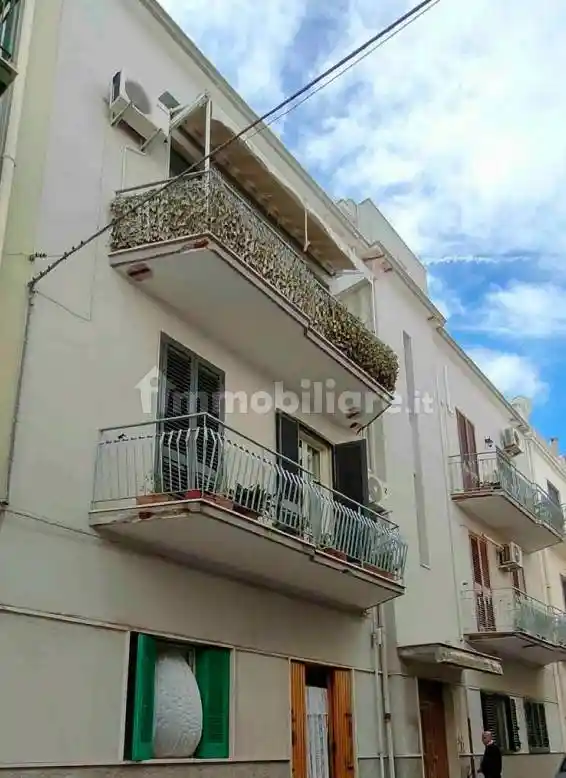 Appartamento in vendita a Mola di Bari