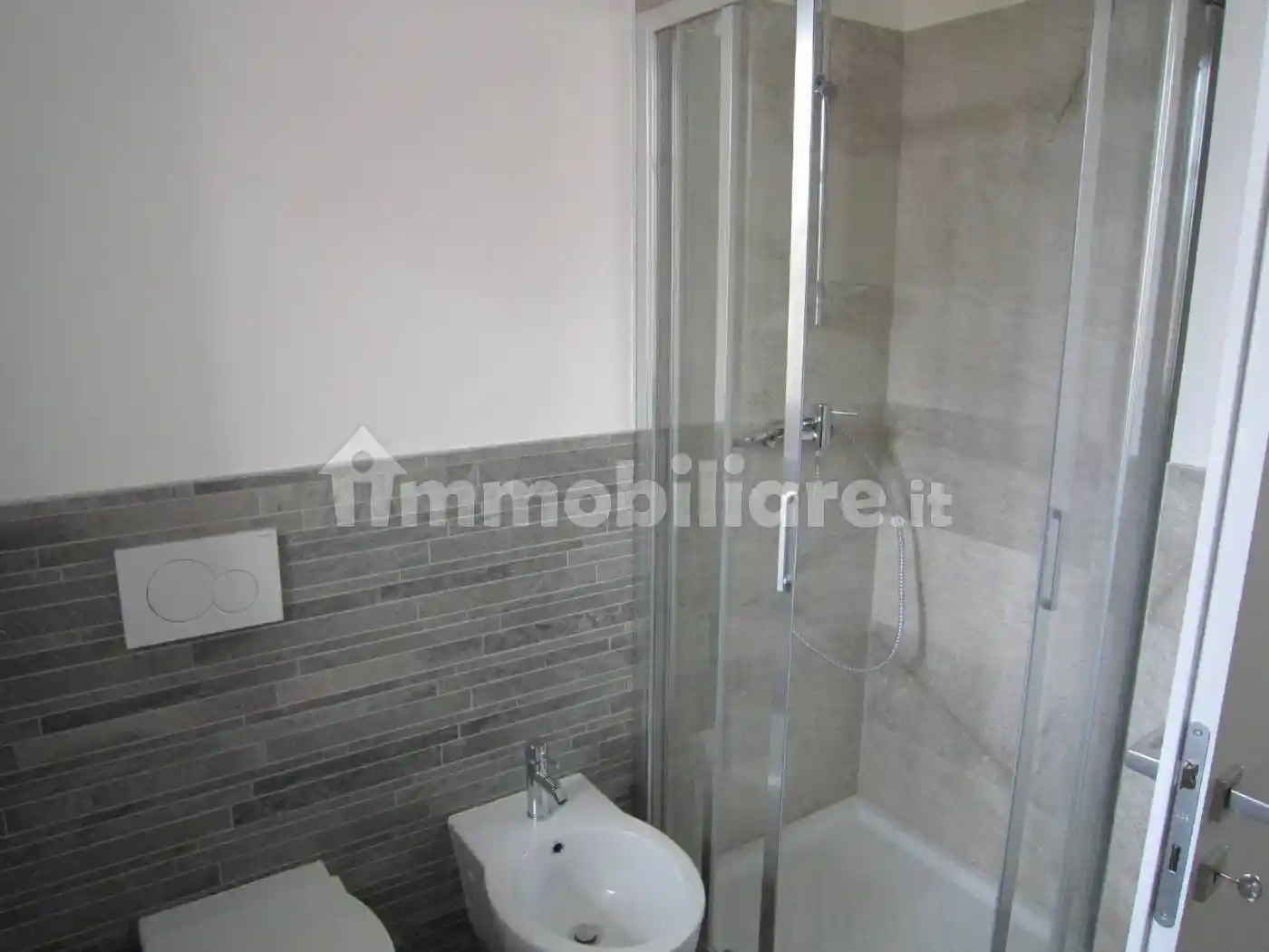 Quadrilocale via Giovanni Giolitti 2, Centro, Cherasco - foto 4