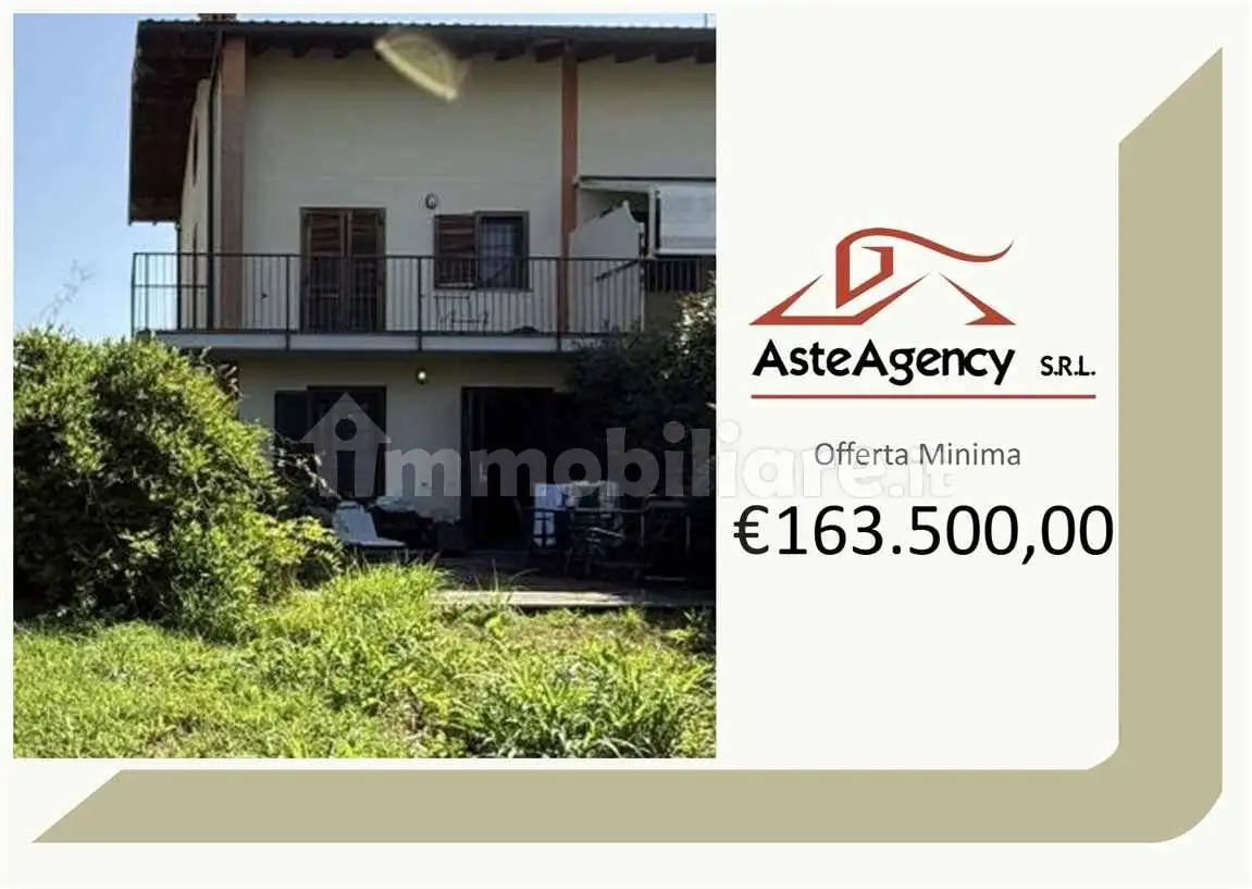 Villetta a schiera in asta a Cusago