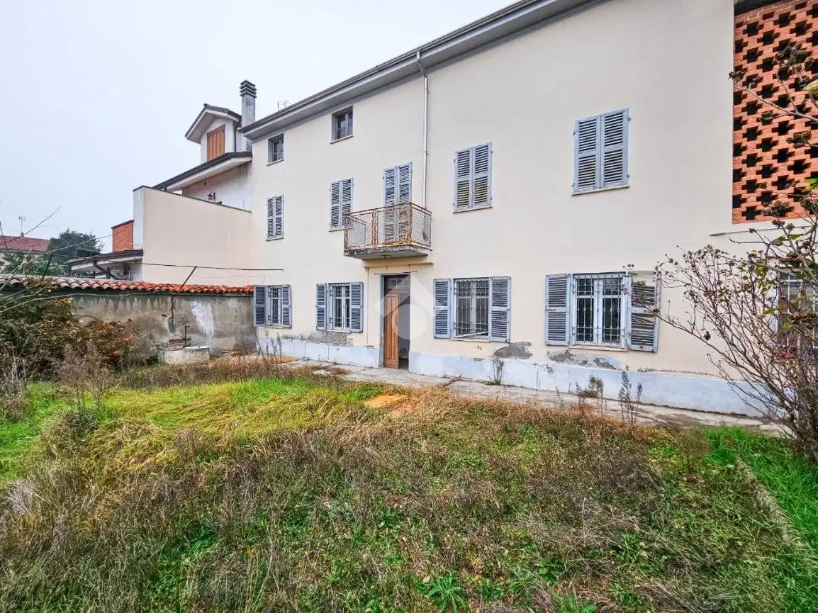 Casa indipendente in vendita a Alessandria