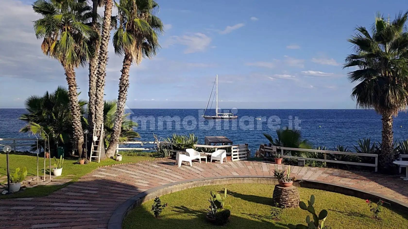 Attico via Livorno 131, Centro, Aci Castello - foto 2