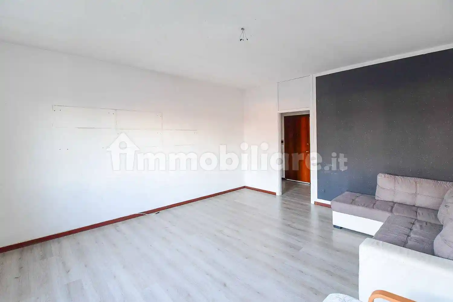 Trilocale buono stato, secondo piano, Verano Brianza - foto 3