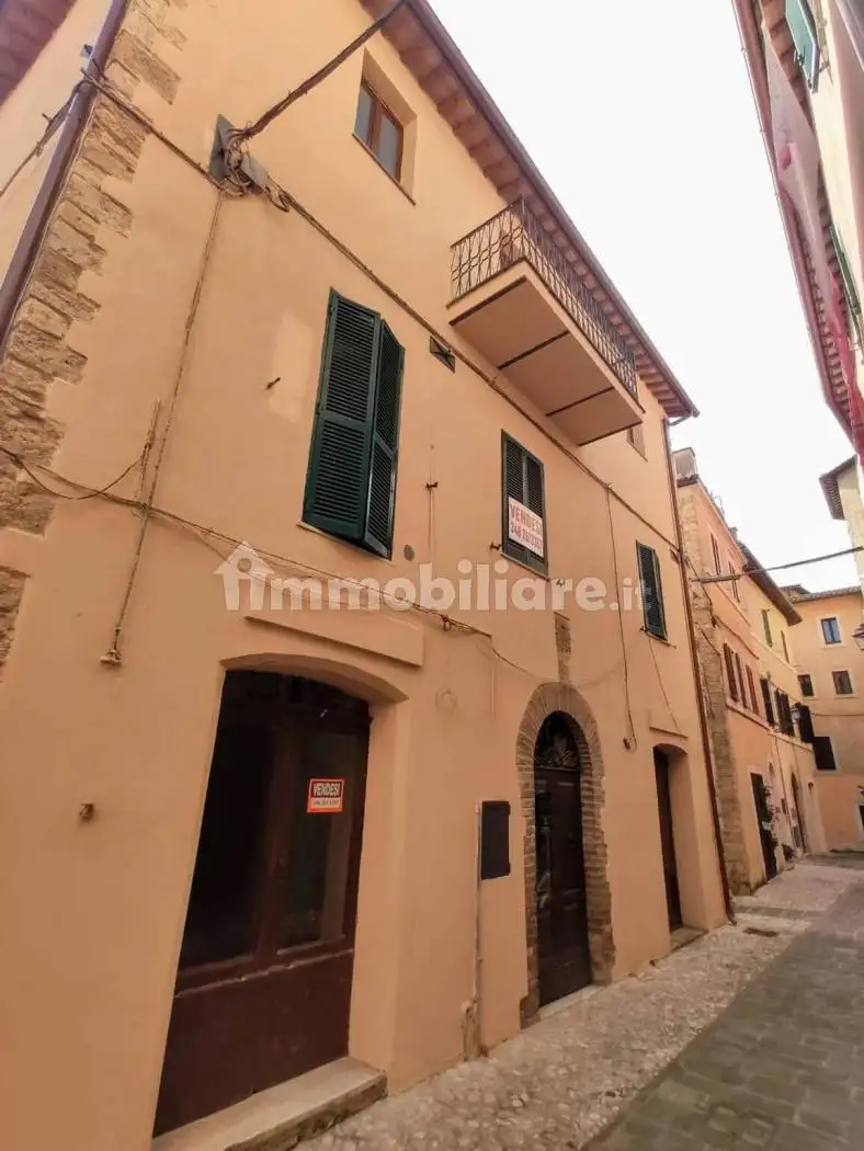 Appartamento in vendita a Acquasparta