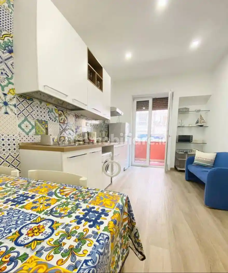 Bilocale via Michelangelo Schipa 115, Piazza Amedeo - Parco Margherita, Napoli - foto 4