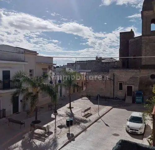 Appartamento in vendita a Monteparano