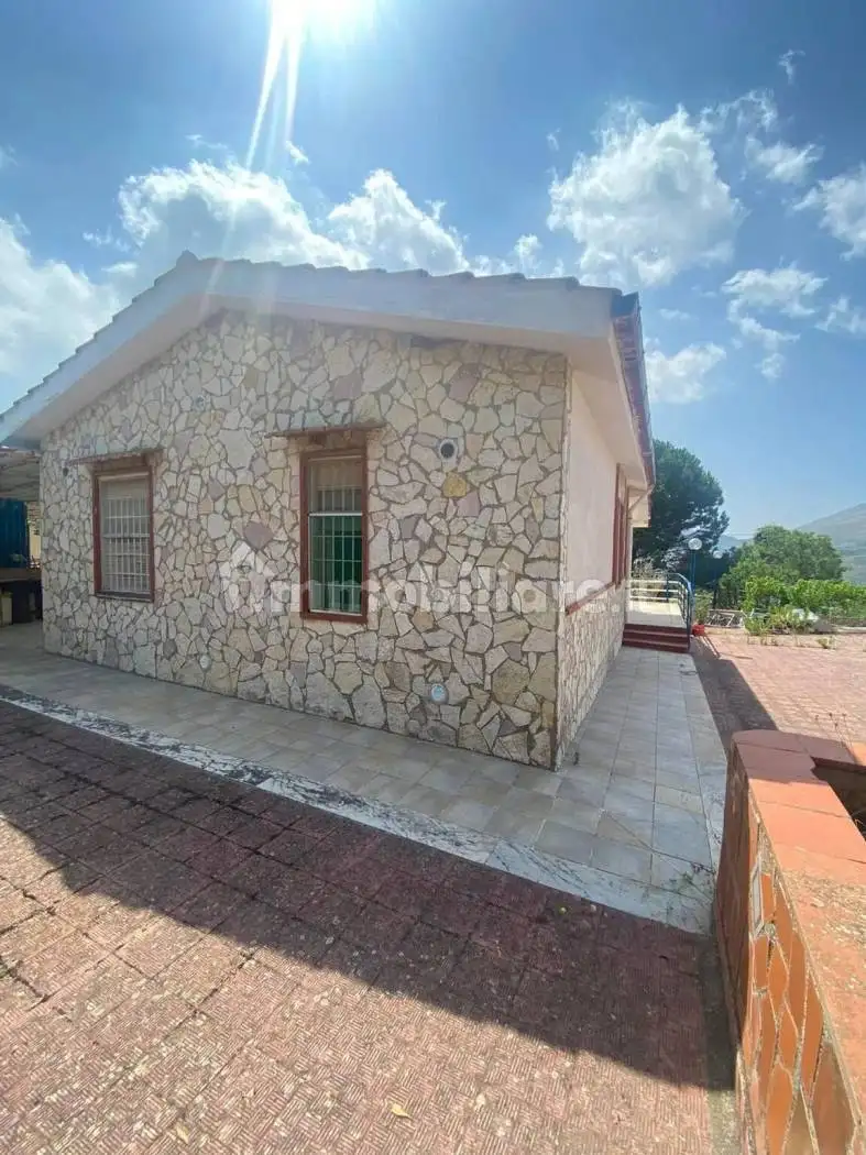 Villa in vendita a Belmonte Mezzagno