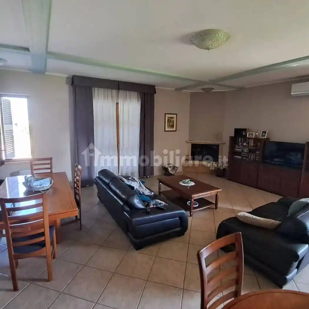 Villa unifamiliare Strada Lunga, 39, Nascosa, Latina - foto 2
