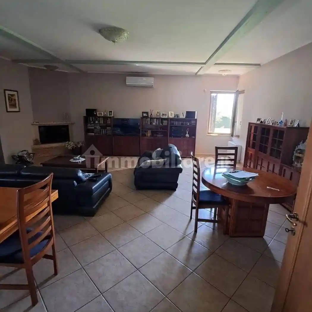 Villa unifamiliare Strada Lunga, 39, Nascosa, Latina - foto 4