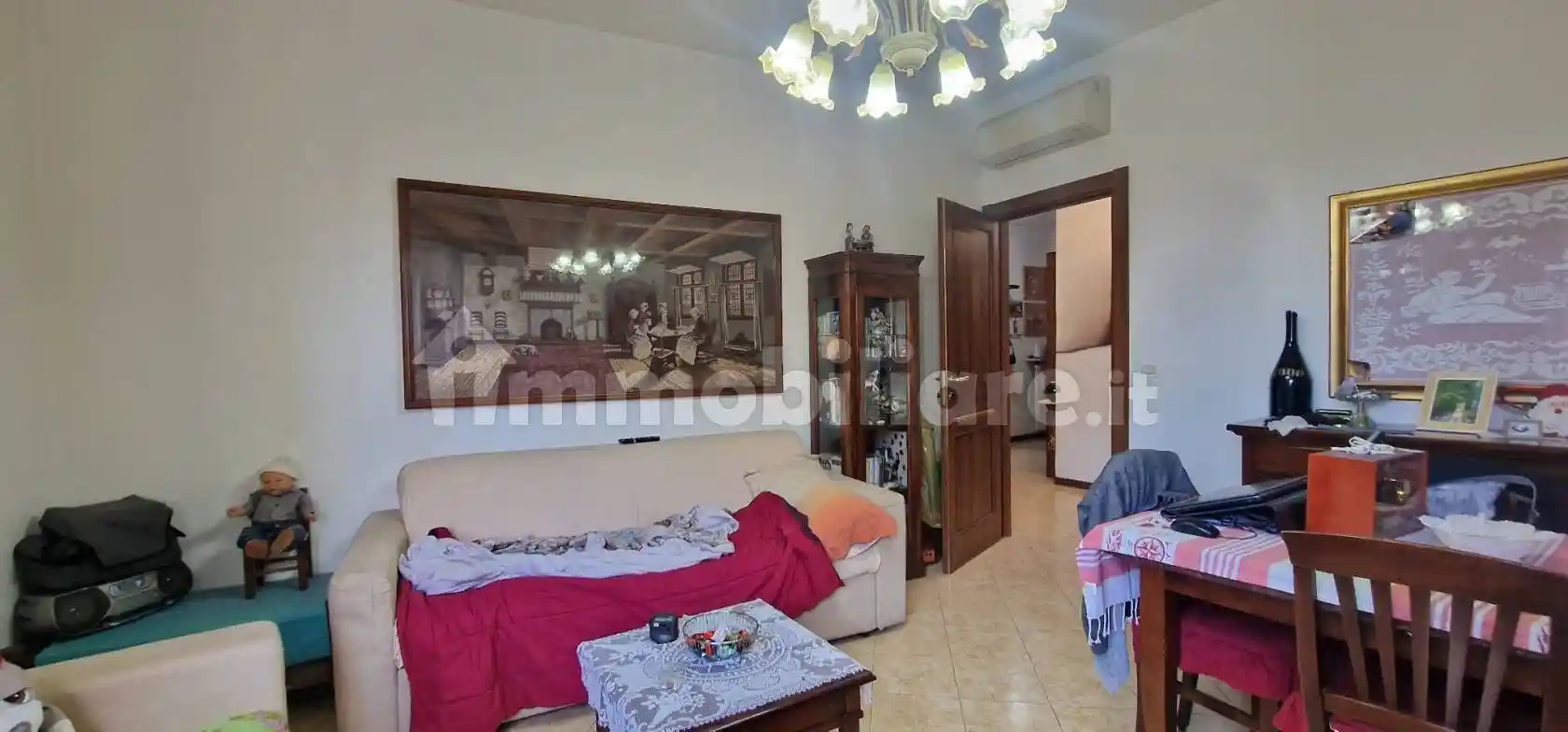 Trilocale via Antonio Pollaiuolo 16, Isola, Milano - foto 4