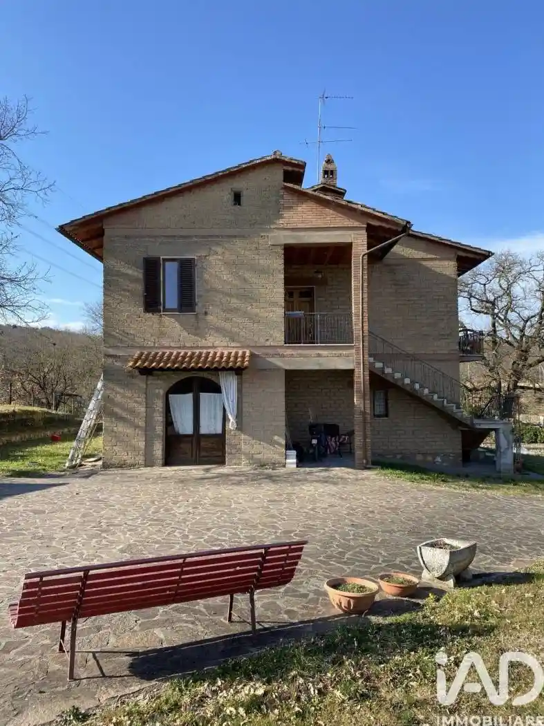 Villa in vendita a Casole d'Elsa