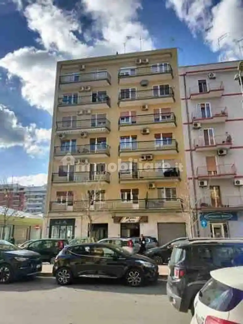 Appartamento in vendita a Taranto