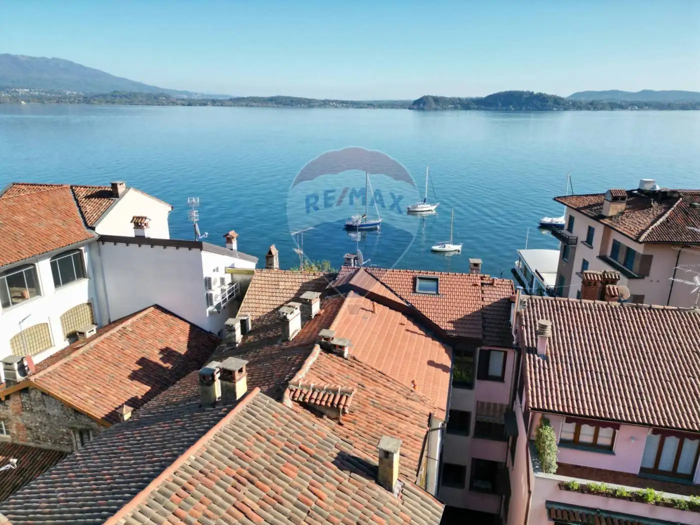 Attico via IV Novembre 10, Belgirate - foto 2