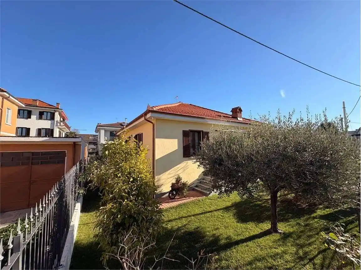 Villa unifamiliare via Buffa di Perrero, 6, Ospedale, Cottolengo, Pinerolo - foto 2