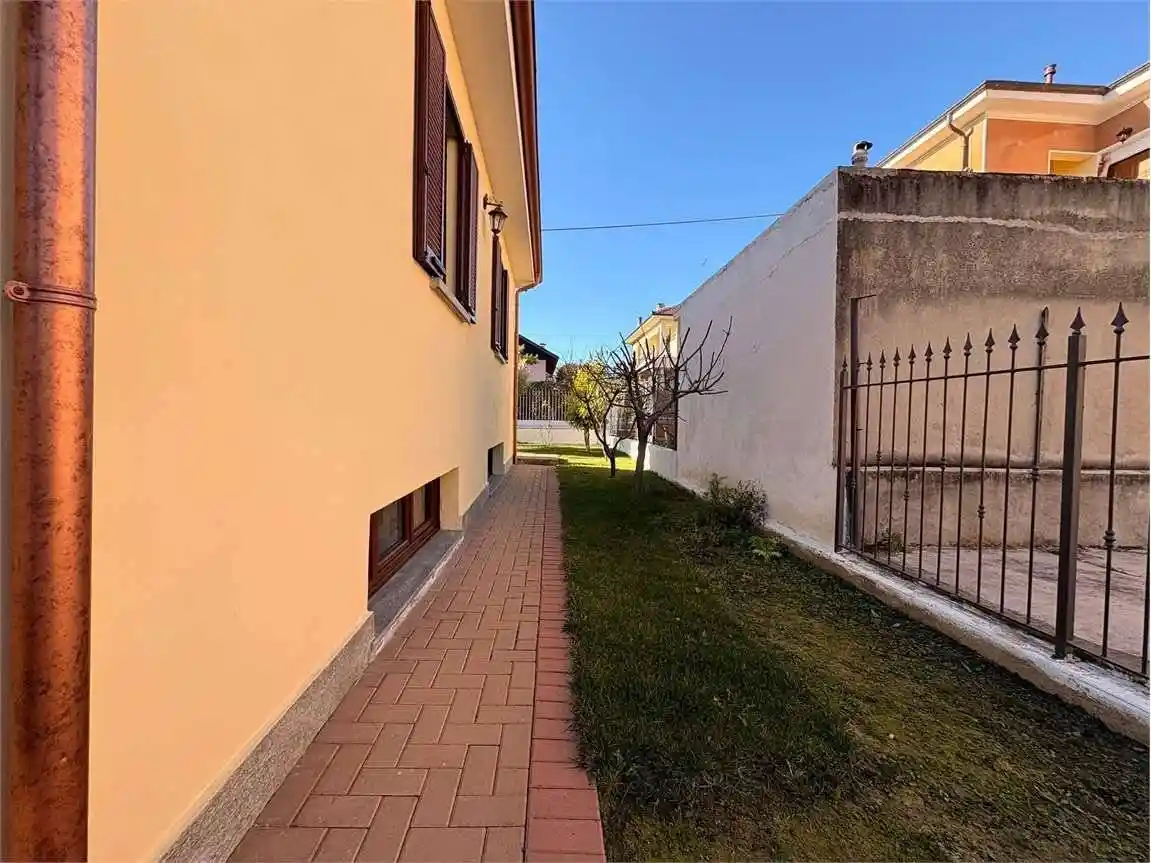 Villa unifamiliare via Buffa di Perrero, 6, Ospedale, Cottolengo, Pinerolo - foto 3