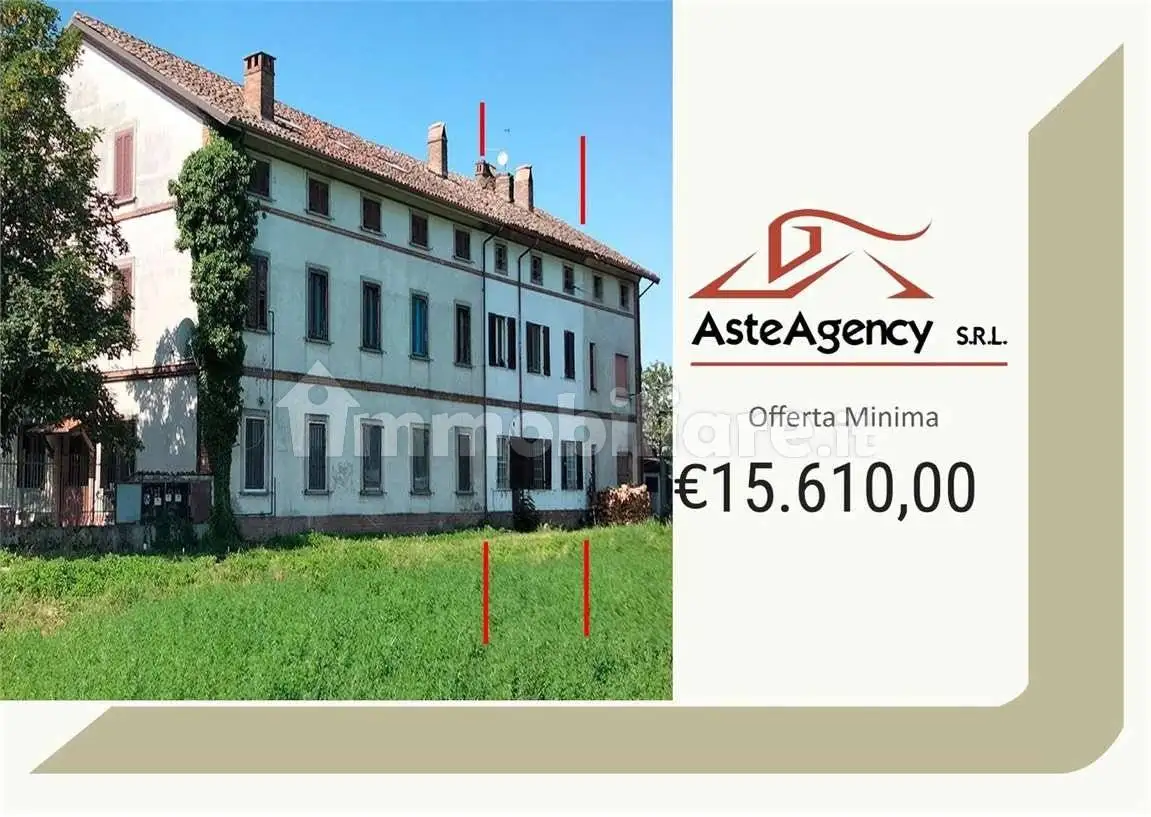 Villa in asta a Casatisma