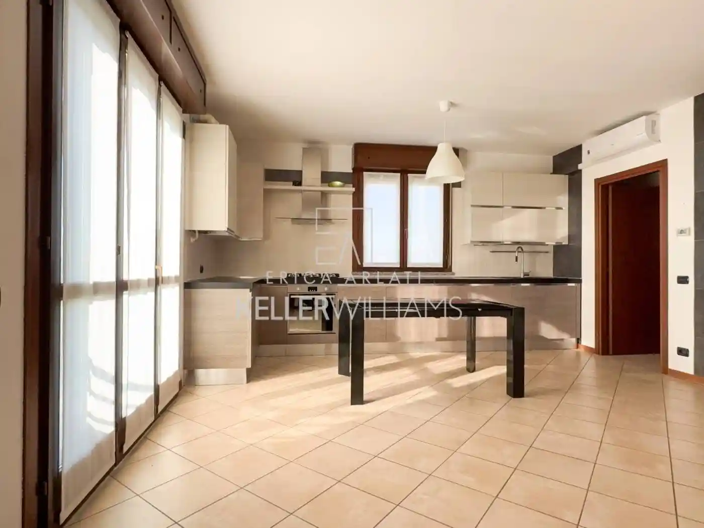 Bilocale viale dell'Industria 3, Figliaro, Beregazzo con Figliaro - foto 2