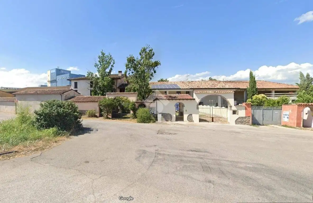 Casa indipendente in asta a Montichiari