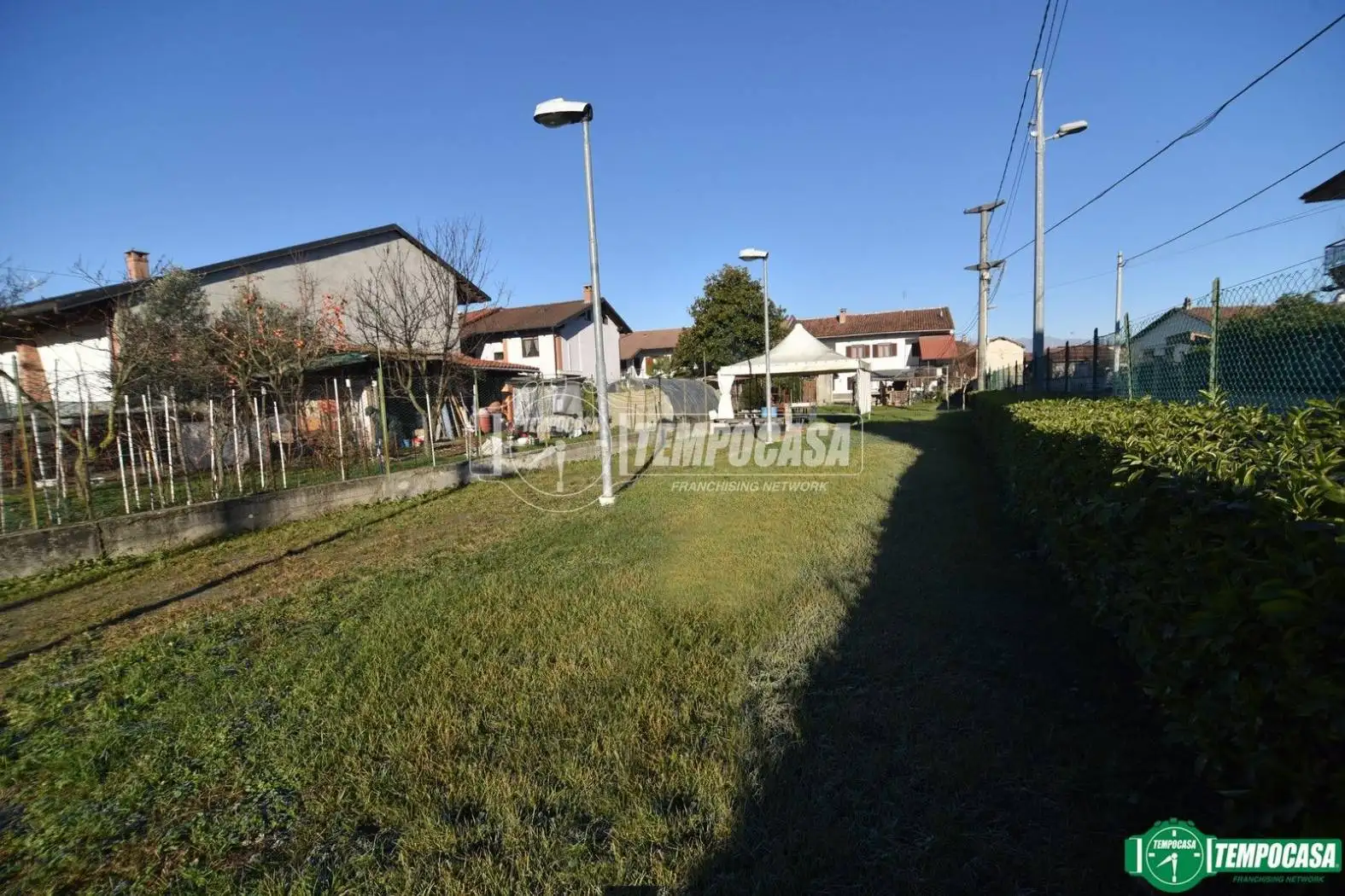 Villa bifamiliare via Papa Giovanni XXIII 2, Centro, Bosconero - foto 2