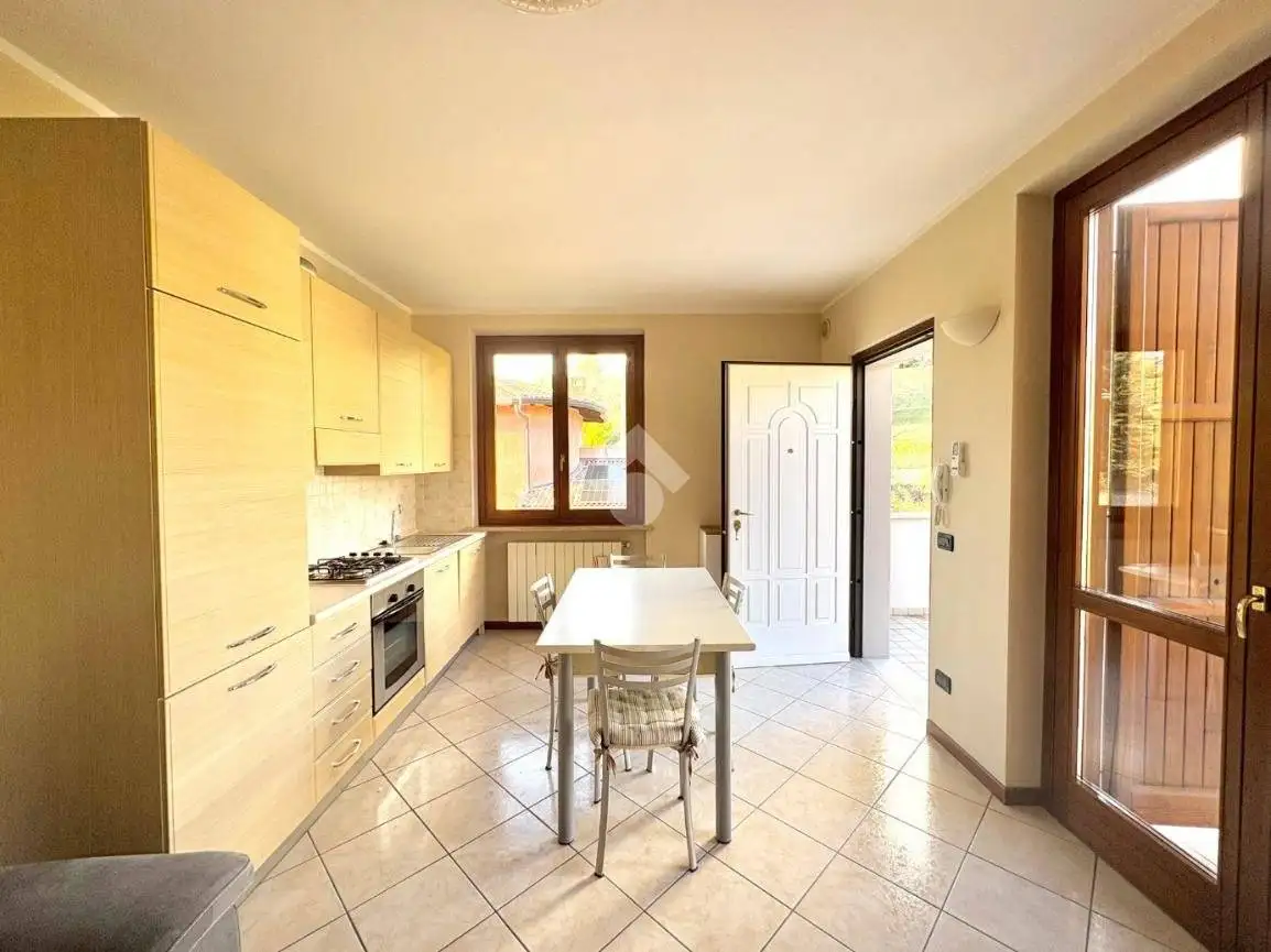 Trilocale via San Martino 23, Centro, Adro - foto 5