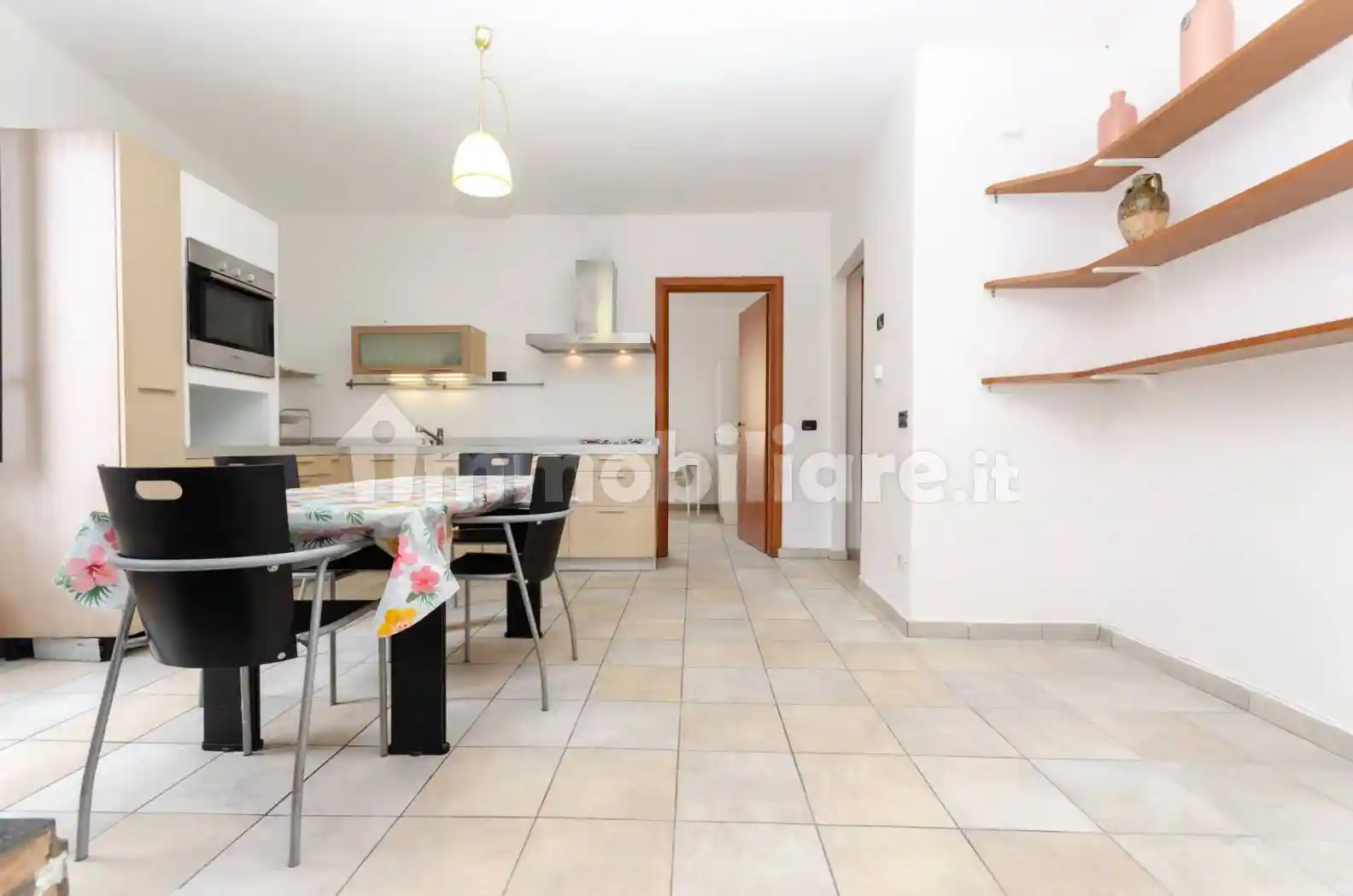 Trilocale via Luigi Porro Lambertenghi, Isola, Milano - foto 2