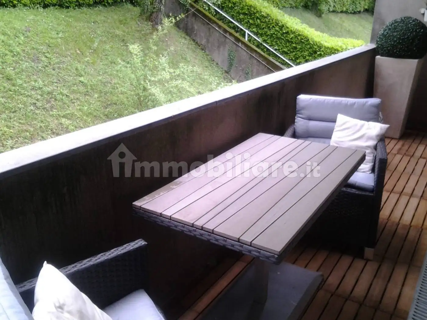 Appartamento in vendita a Lipomo