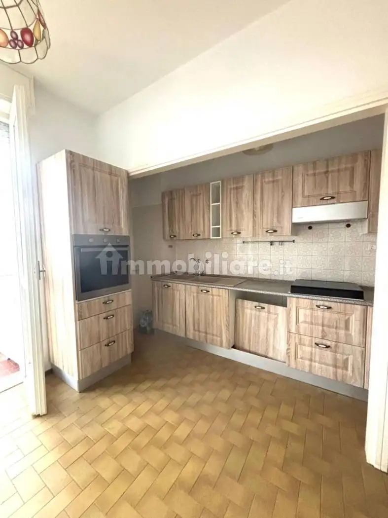 Appartamento in vendita a Livorno