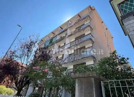Appartamento in vendita a Baranzate