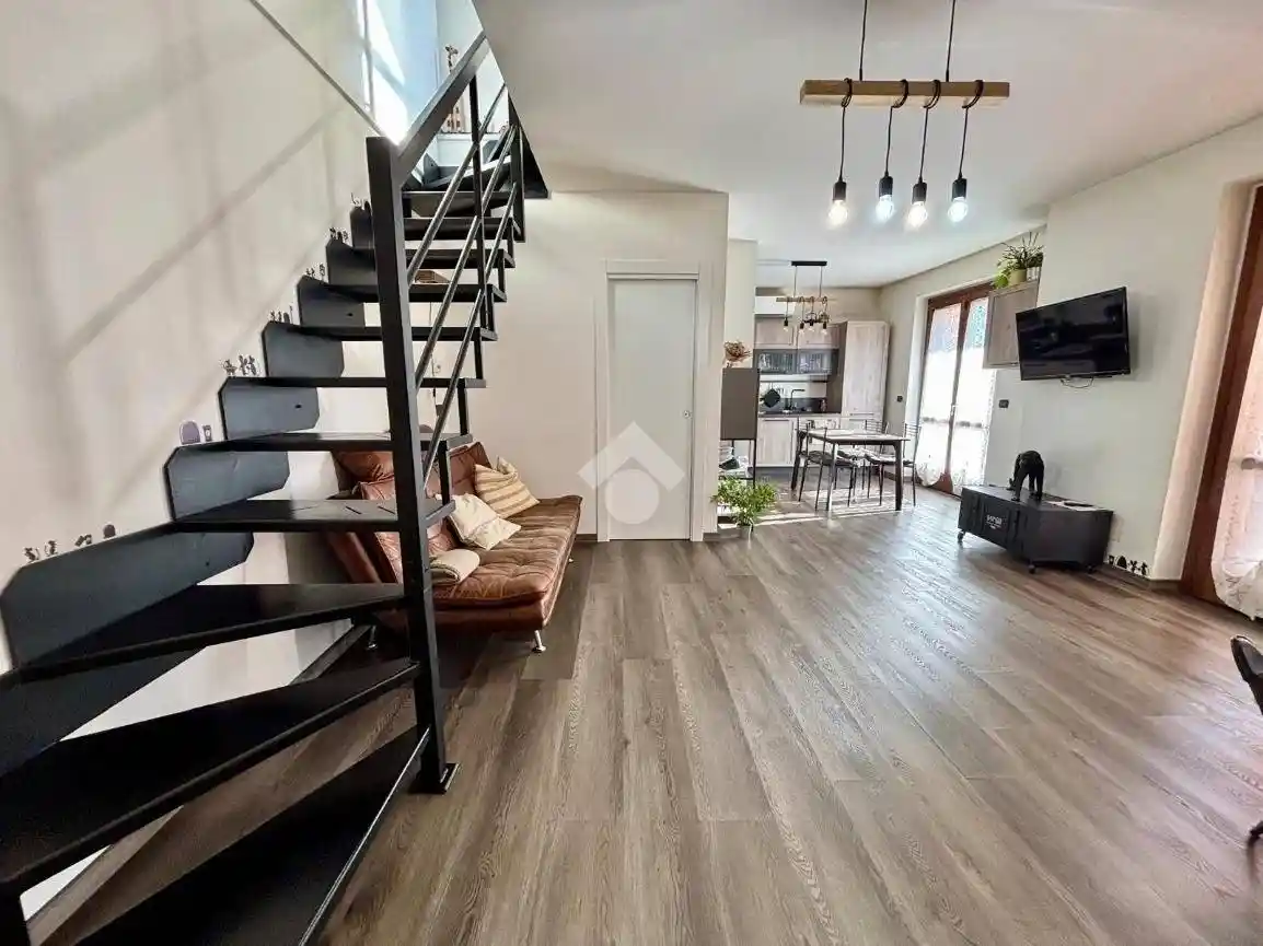 Quadrilocale via San Giovanni 9, Centro, Borgaro Torinese - foto 5