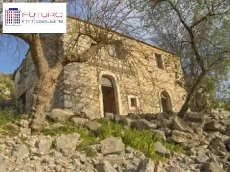 Rustico - Casale in vendita a Fondi