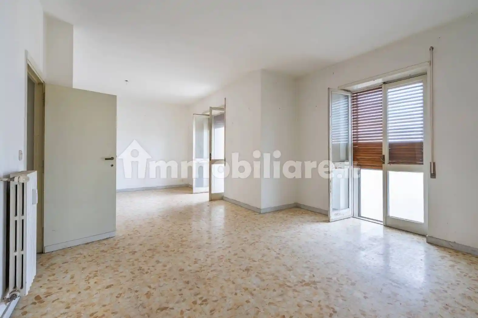 Quadrilocale piazzale Gorizia 19, Centro Storico, Latina - foto 4