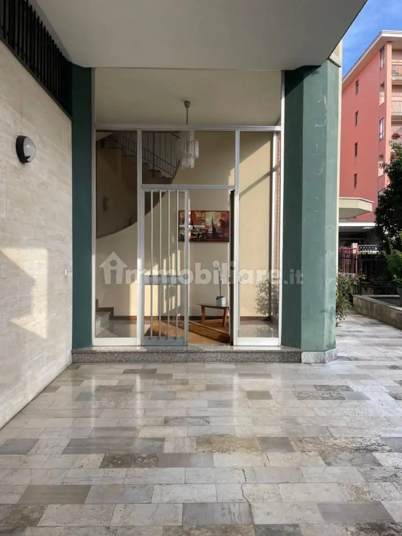 Appartamento via Tancredi Galimberti 37, Centro Città, San Paolo, Biella - foto 3